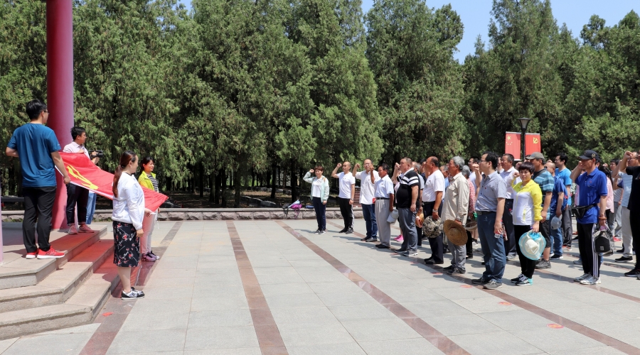 公司黨總支組織黨員赴孟良崮戰(zhàn)役紀念館、沂蒙紅嫂紀念館參觀學(xué)習(xí)