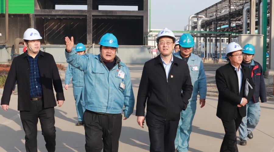 張店區(qū)委副書記、區(qū)長(zhǎng)王金棟來(lái)公司調(diào)研市重大項(xiàng)目推進(jìn)情況